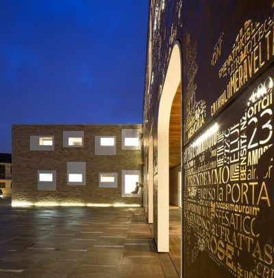 Palazzo Campiello di Vigonovo - Nuova facciata in acciaio corten 4