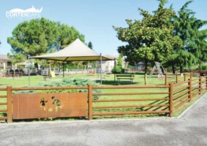 stacionata per parcogiochi