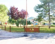 stacionata per parcogiochi