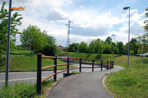 staccionata-acciaio-corten-ciclisti-e-pedoni-protetti-Villasanta-Monza-e-Brianza