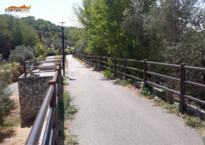 Staccionate in acciaio corten pista ciclabile del fiume Bisenzio Prato - 2