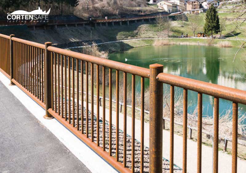 Jede CortenSafe-Zaunkollektion hat verschiedene Modelle