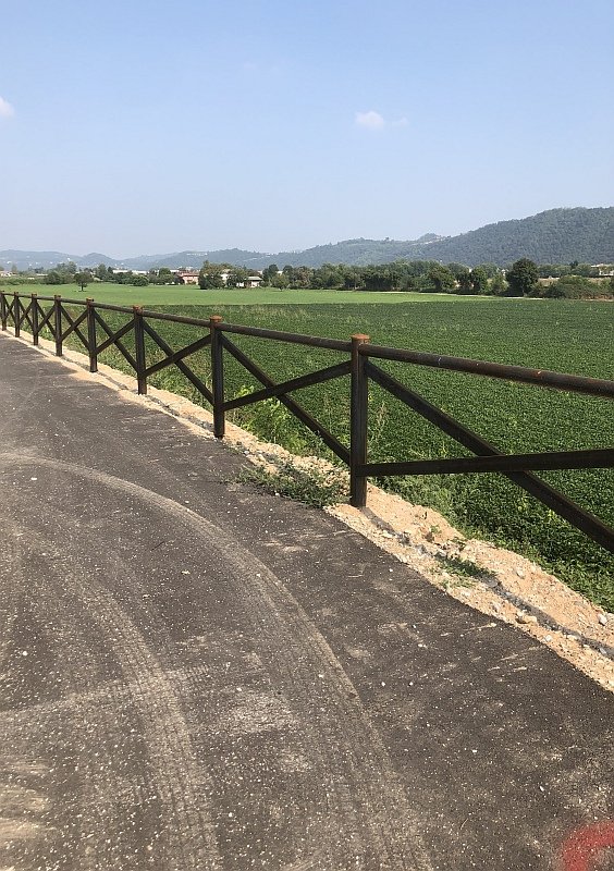 Risolto-il-problema-manutenzione-di-staccionate-e-parapetti-intervista-a-Desiderio-Conte (6) Risolto il problema manutenzione di staccionate e parapetti - intervista a Desiderio Conte - 6