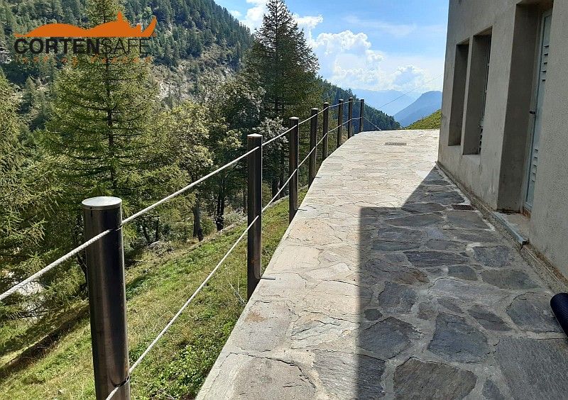 Der Zaun Modell Stelvio, eine perfekte Kombination aus minimalistischer Eleganz, Funktionalität und Festigkeit - 4