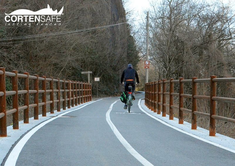 Mobilità ciclabile e Biciplan - Intervista a Francesco Seneci - staccionate in corten di Cortensafe - 6