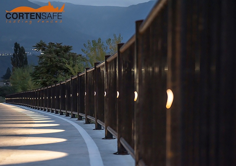 LED-beleuchtete Zaune und Gelander - 3