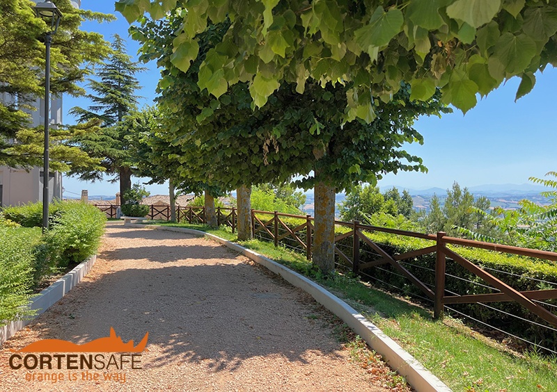 Cortensafe-Zaune nach Maß für die Gemeinde Montecosaro (MC) - 7