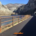 Pista ciclabile protetta con la staccionata Brunico H3C