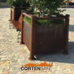 Vasi di Serralunga D'Alba in stile Cortensafe