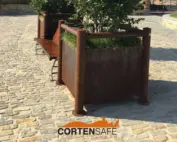 Vasi di Serralunga D'Alba in stile Cortensafe