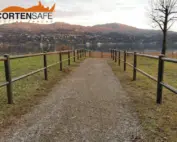 Staccionata Brunico H2C per percorso pedonale di Annone di Brianza.