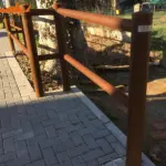 Staccionata Brunico H2C per marciapiede ad Anzola dell'Emilia.