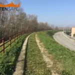 Staccionata Brunico H3C lungo argine ad Ariano nel Polesine.