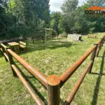 Staccionata Brunico H2C per area picnic di Assergi.