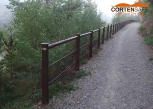 Staccionata Bormio H3C per percorso pedonale di Borgo Val di Taro.