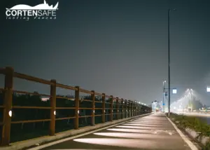 Staccionata Bormio H4C con illuminazione per pista ciclabile di Caldiero.