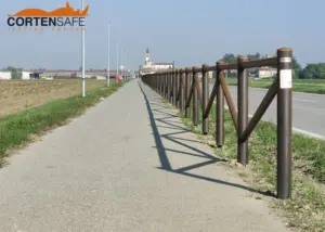 Staccionata Cadore H2C-1 per pista ciclabile di Casale Cremasco Vidolasco.