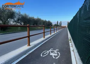 Staccionata Brunico H1C e H2C per percorso ciclopedonale a Castiglione del Lago.