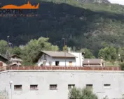 Parapetto Cles H steel per nome paese a Challand Saint Victor.