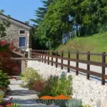 Staccionata Ortisei H3C per residenza privata a Cornedo.