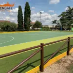 Staccionata Cadore H2C-2 per campo da basket di Monteforte d'Alpone.