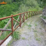 Staccionata Cadore H4C e H4C wood per percorso pedonale di Piteglio.