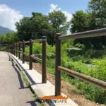 Staccionata Brunico H2C per ciclabile di Porlezza.