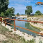 Staccionata Brunico H2C per zona di sbarramento fiume a Recanati.