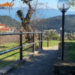 Staccionata Brunico H2C per passeggiata panoramica di Rio nell'Elba.