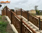 Parapetto Cles H steel per percorso pedonale a Roma.