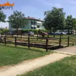 Staccionata Brunico H2C e H3C per area di verde pubblico a Rosà.