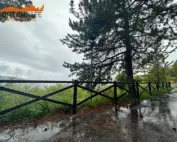 Staccionata Cadore H3C-3 per parcheggio di Santo Stefano di Sessanio.