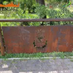 Staccionata Brunico H4C, parapetti Cles H steel e cancello Giorgia per parco giochi di Spoltore.