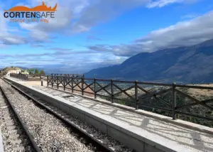 Staccionata Cadore H4C per ferrovia a Sulmona.