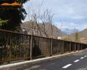 Parapetto Falcade HO3 e Staccionata Brunico H2C per percorso ciclopedonale a Valdagno.