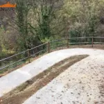 Staccionata Brunico H2C per percorso ciclopedonale di Valmalenco.