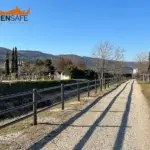 Staccionata Brunico H3C e cancello Altea per pista ciclabile di Verona.