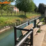 Staccionata Brunico H2C e bacheca Levico per percorso pedonale a Volpago del Montello.
