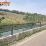 Staccionata Brunico H2C e bacheca Levico per percorso pedonale a Volpago del Montello.