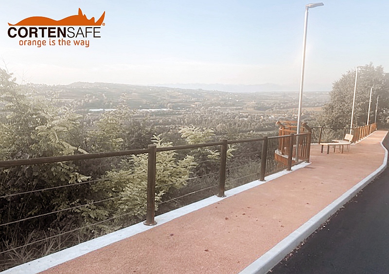 Protezione, stile e un tocco di personalizzazione per un percorso pedonale panoramico di Santa Vittoria D’Alba (CN) - 4
